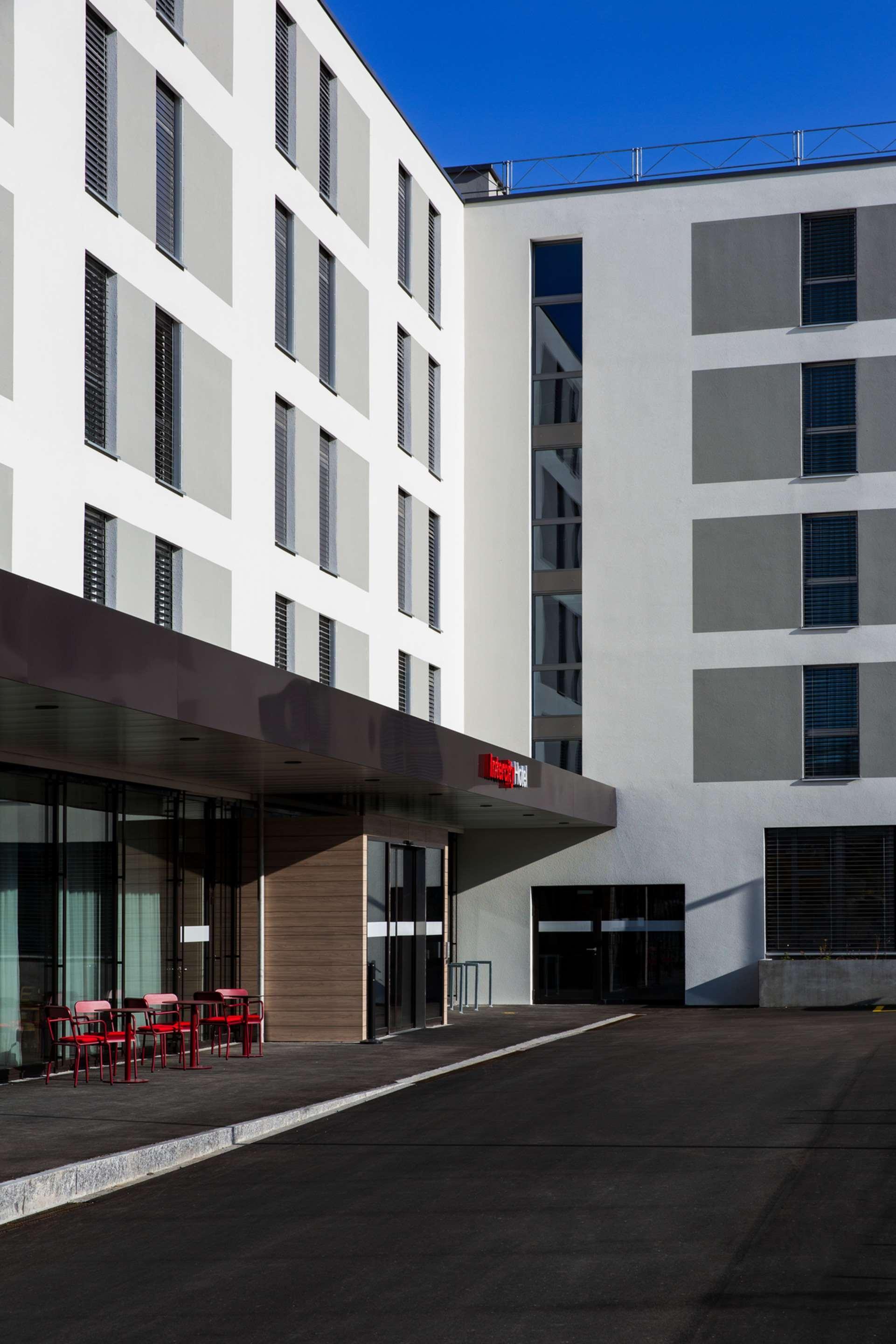 Intercityhotel Zuerich Airport Rumlang Exterior photo